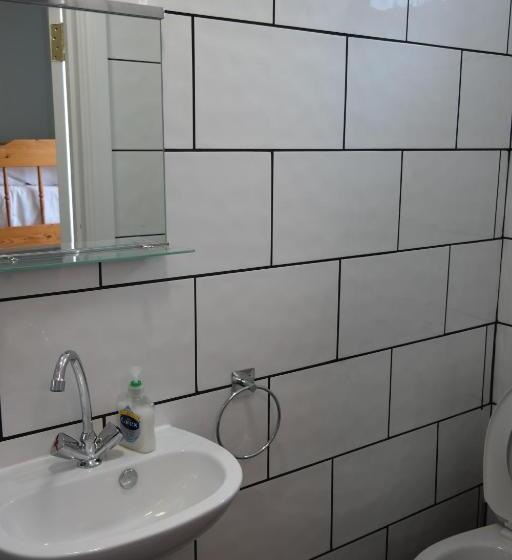 بنسيون Cavendish House