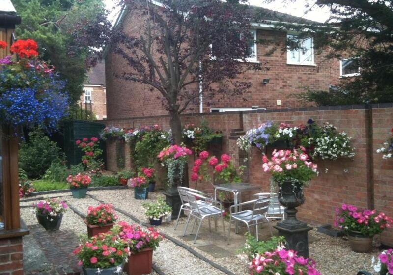 膳宿费 Green Gables Guest House