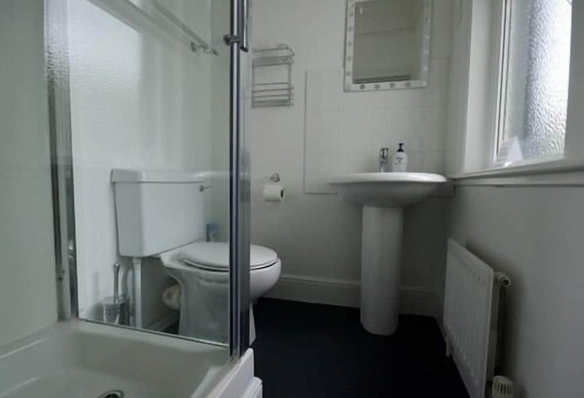 ペンション Headlands  Room Only Accommodation