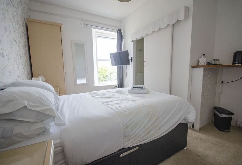 ペンション Headlands  Room Only Accommodation