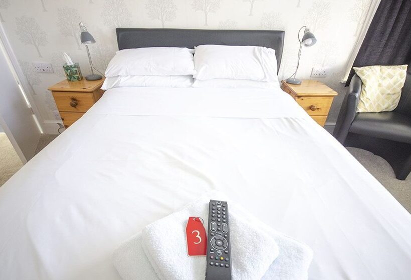 פנסיון Headlands  Room Only Accommodation