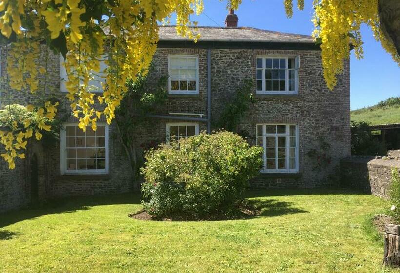 פנסיון Instow Barton