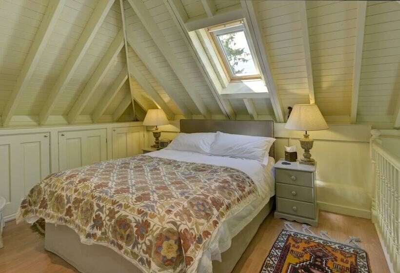 膳宿费 Munden House