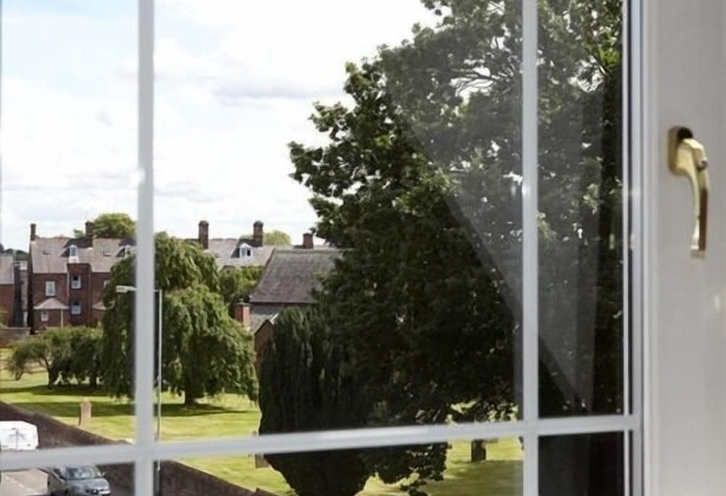 펜션 Norcroft Guest House