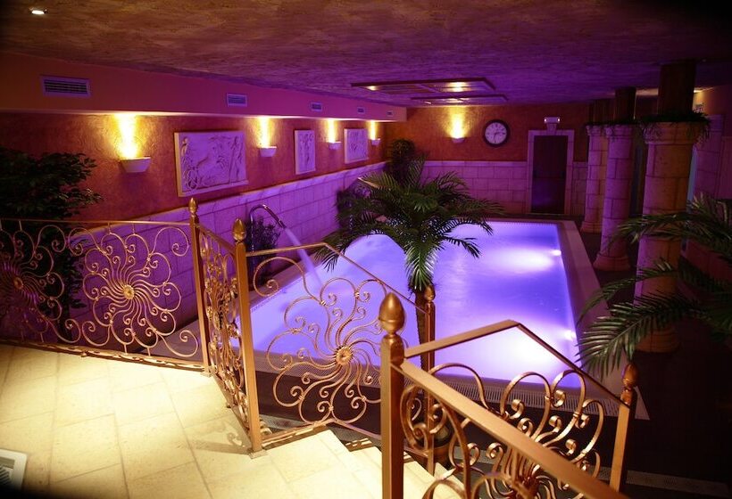 پانسیون Posada Spa Privilegio De Vara