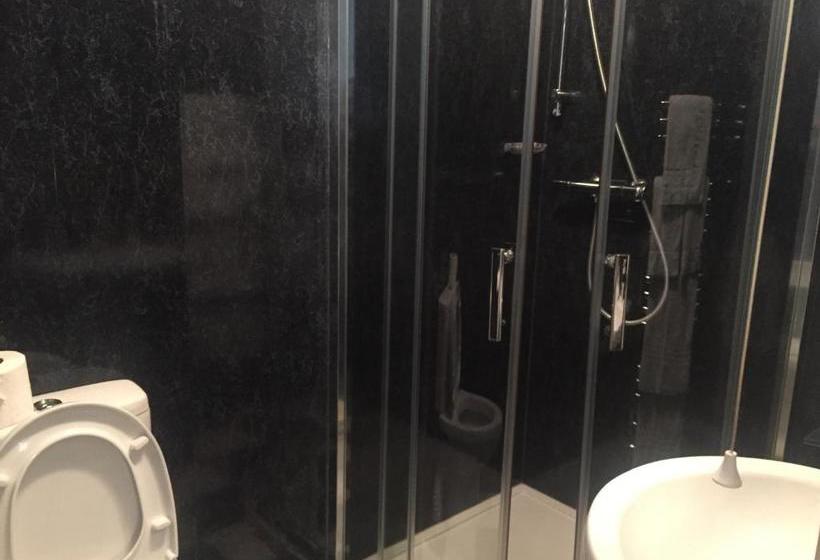 펜션 The Auld Cairn