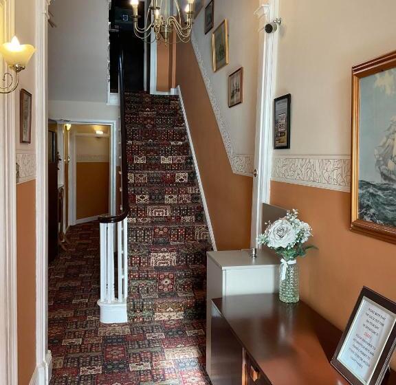 פנסיון The Langham