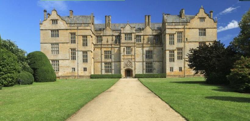 بنسيون The Mount Somerton