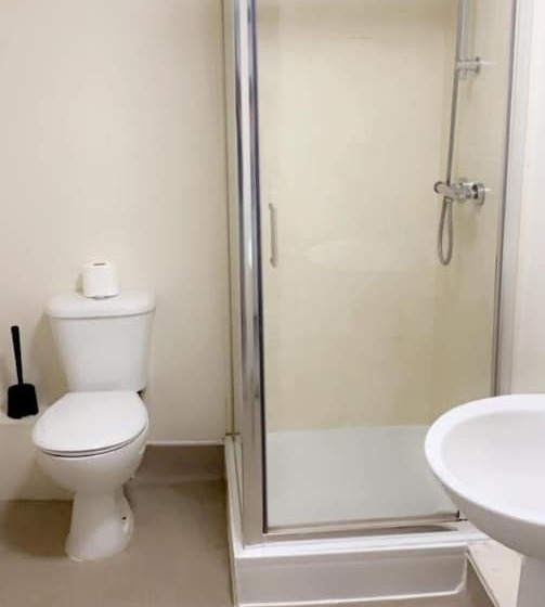 פנסיון The Queens Head