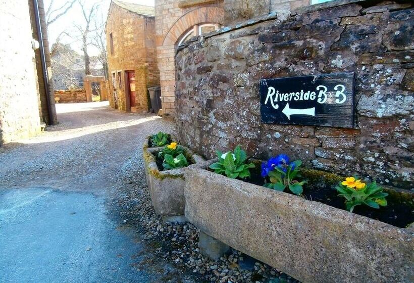 Riverside Bed & Breakfast