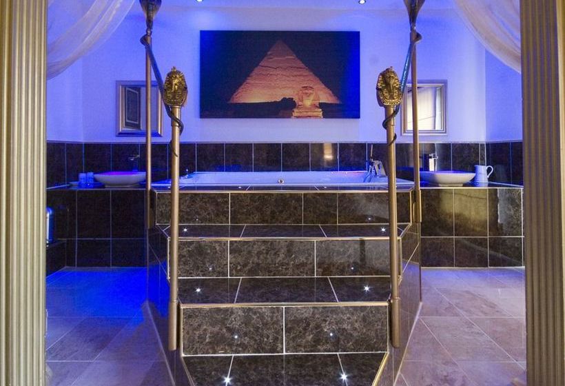 مبيت وإفطار St Hildas Boutique