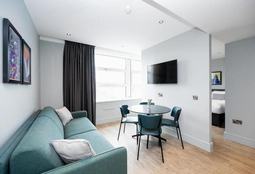 Staycity Aparthotels London Greenwich High Road