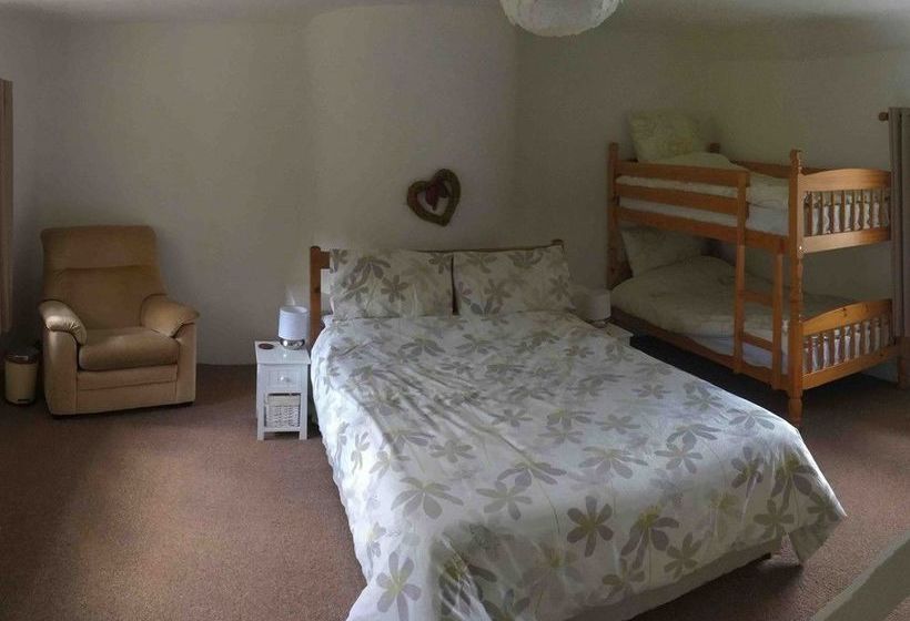 Sweetbriar Cottage B&b And Camping