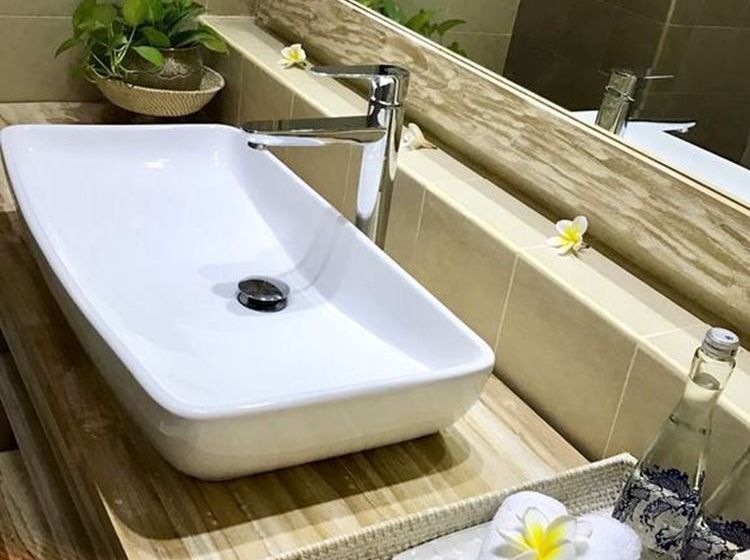 Tauch Terminal Resort Tulamben & Spa