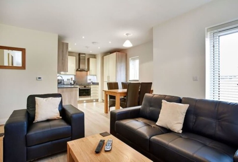 The Heights At Athena Court