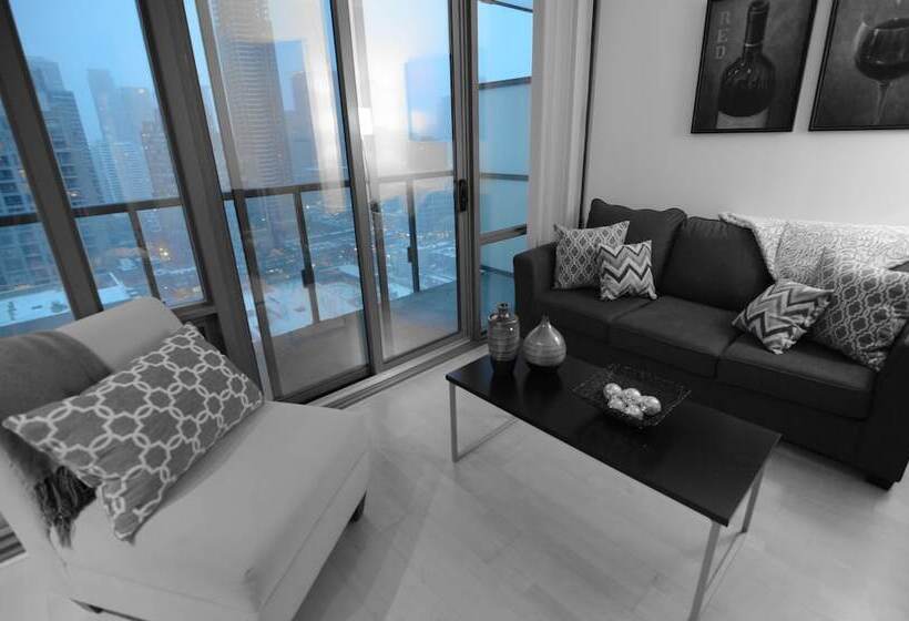 Toronto Escape   The Ruby Pink Suite