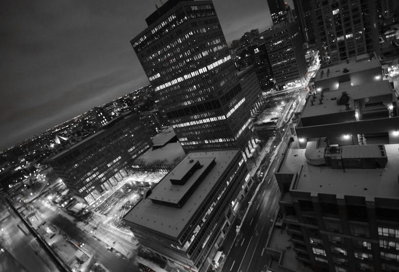 Toronto Escape   The Ruby Pink Suite