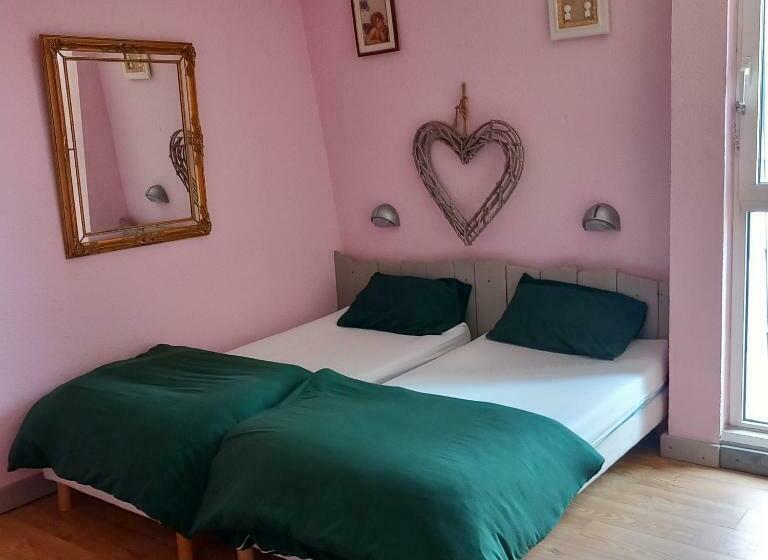 Отель Montlo Relais Des Cerfs