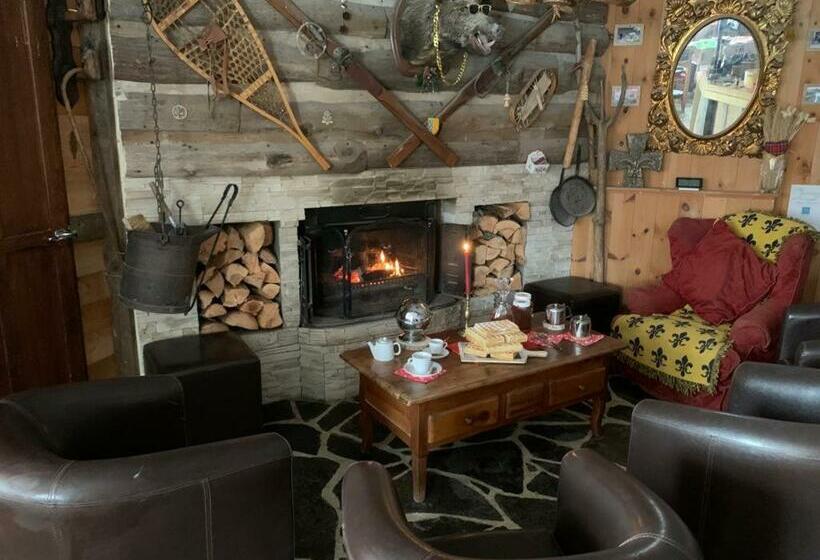 Отель Montlo Relais Des Cerfs