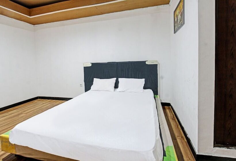 ホテル Oyo 92090 Panorama Rinjani Lodge