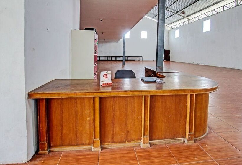 ホテル Oyo 92090 Panorama Rinjani Lodge