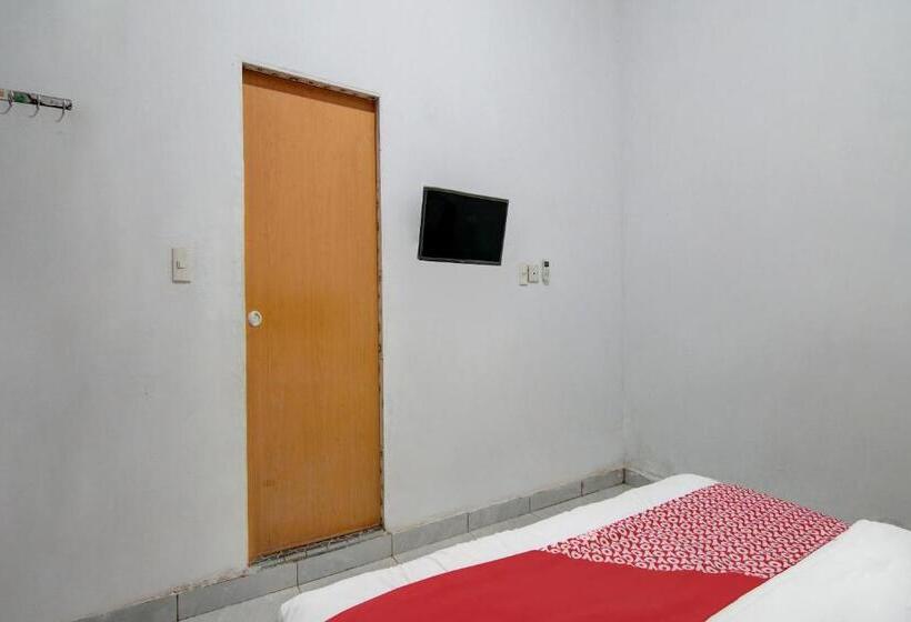 酒店 Oyo 92111 Dinda Homestay Syariah