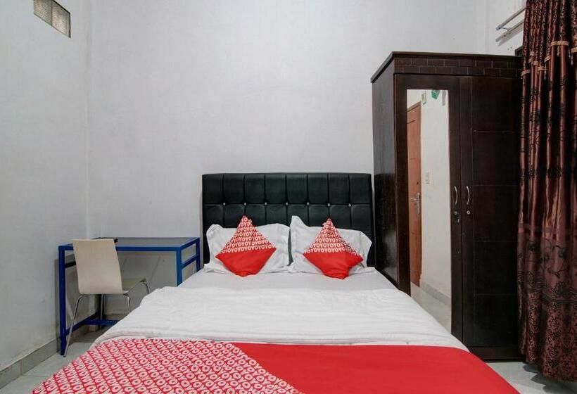 酒店 Oyo 92111 Dinda Homestay Syariah