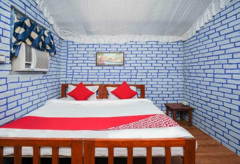 Отель Oyo Flagship 43914 Rs Woods