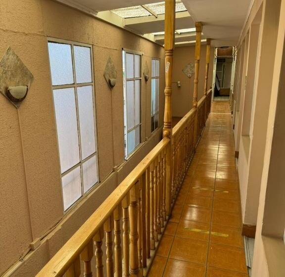 膳宿费 Hospedaje Personal Laboral Y Turistas