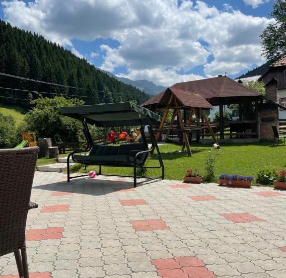 Pensiunea Padurea Verde