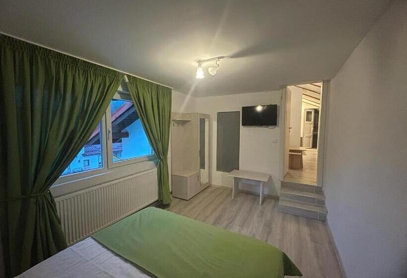 Pensiunea Padurea Verde