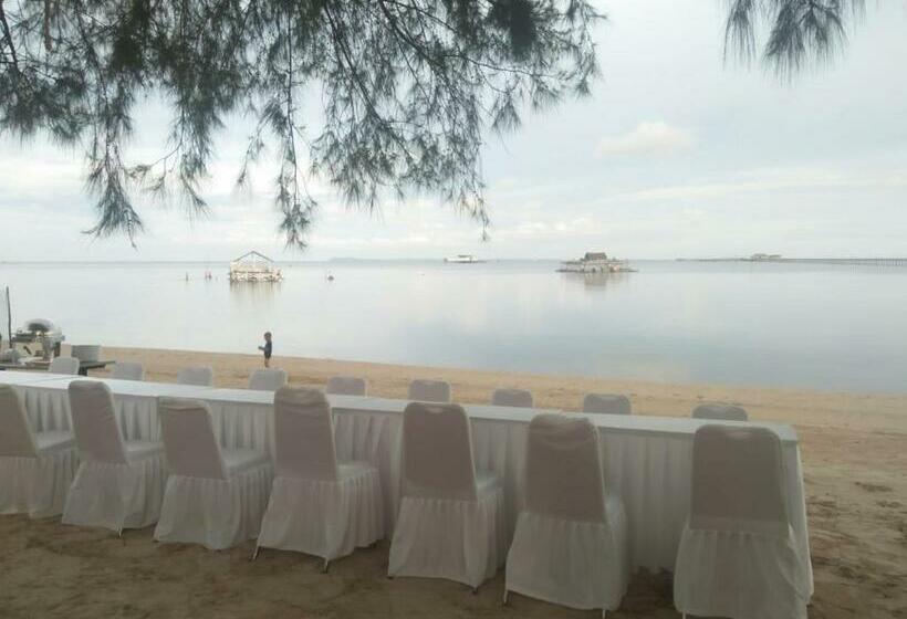 منتجع Hello Bintan
