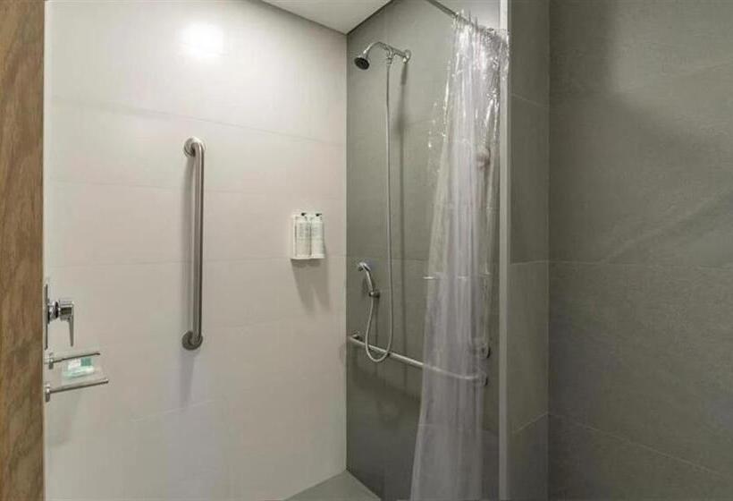 Курорт Laghetto Golden Gramado