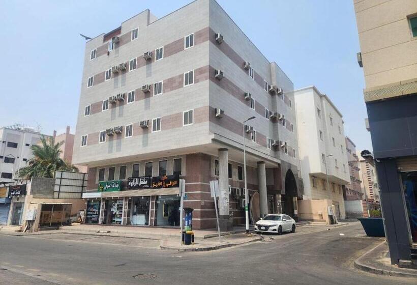 Отель الراوي العزيزية