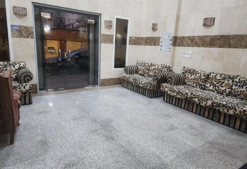 Отель الراوي العزيزية