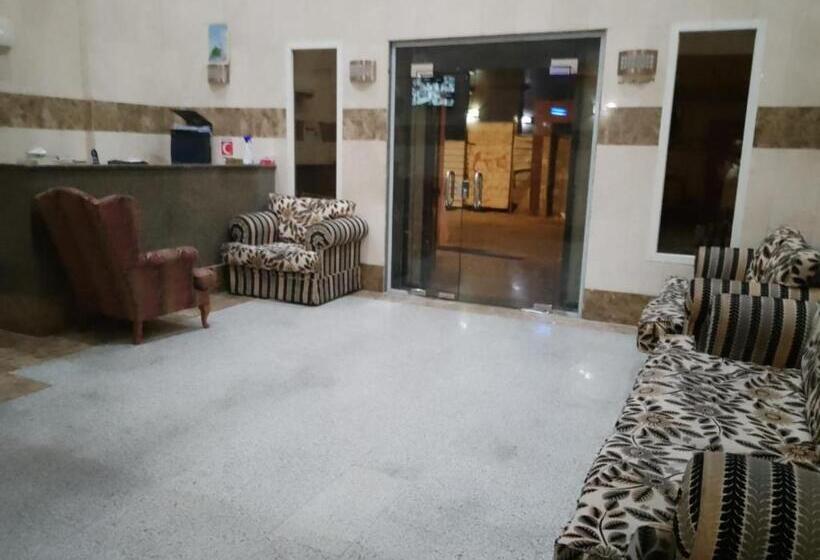 Отель الراوي العزيزية