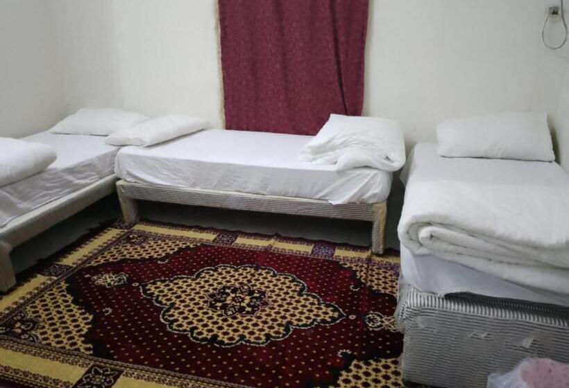 Отель الراوي العزيزية