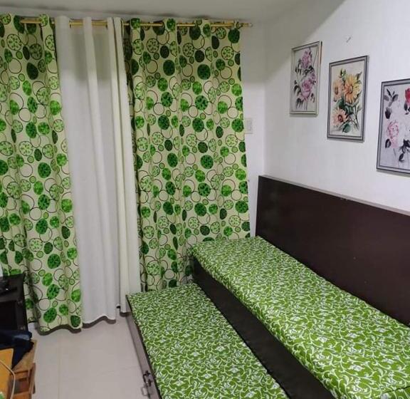 Condominium Ec Accommodation