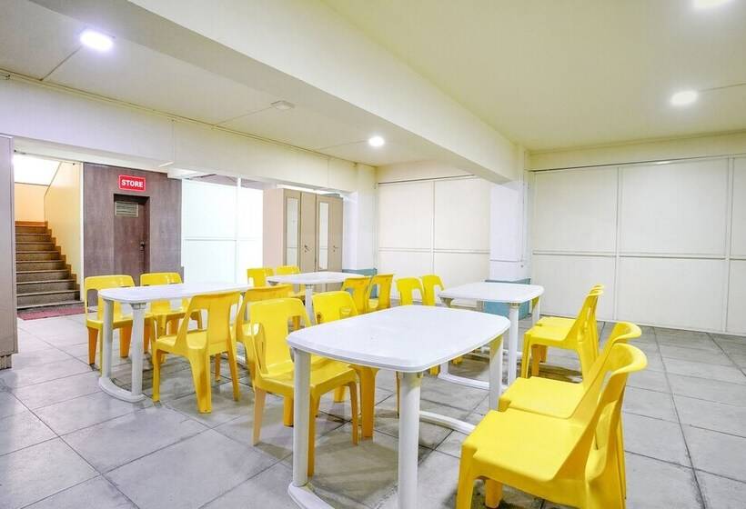 Fabhotel Happy Homely Stay