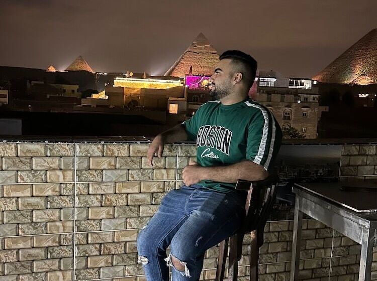 Hotel Falcon Pyramids Inn