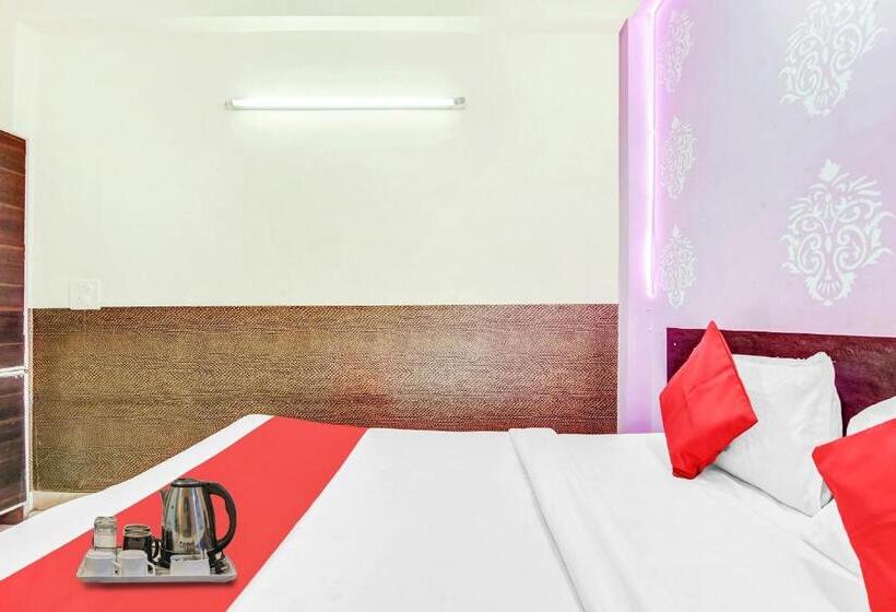 호텔 Flagship The Star Inn Near Akshardham