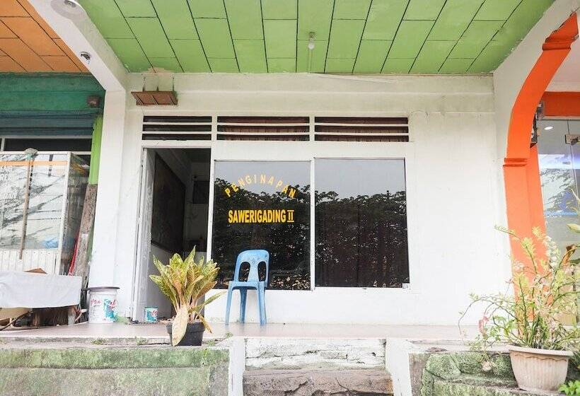 酒店 Spot On 91968 Penginapan Saweri Gading