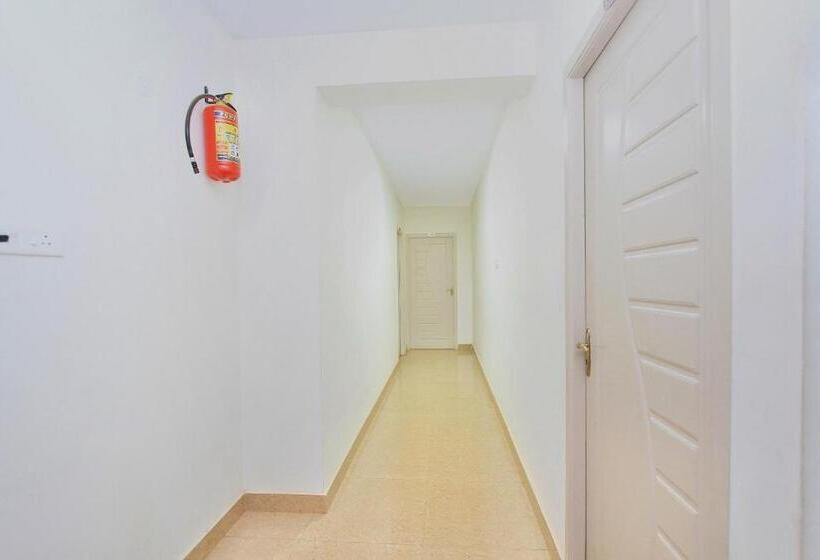 בית מלון כפרי Super Oyo 7665 Home Stay Fable Stay