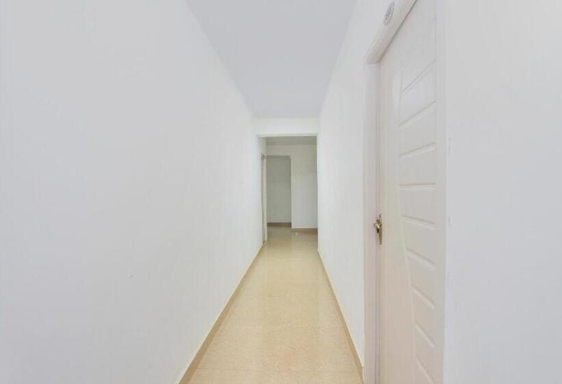 בית מלון כפרי Super Oyo 7665 Home Stay Fable Stay