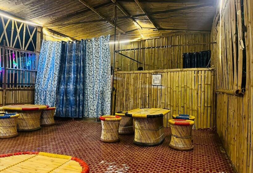 酒店 Vrinda Resort By Dcrest Vridavan