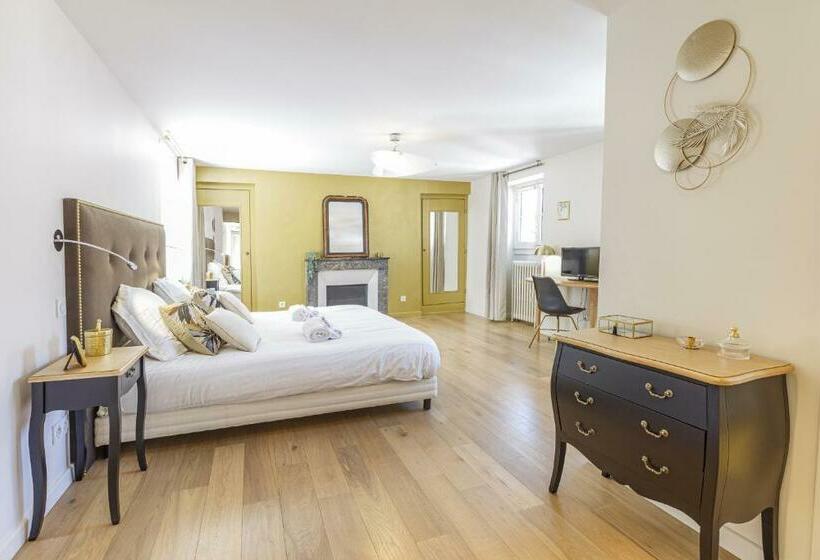 Пансион Suite Junior Layon Maison Bossoreil