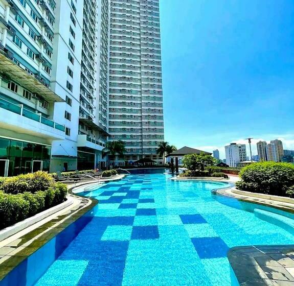 Sea Sky Perch Suite