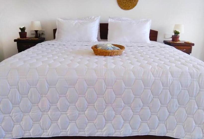 Wild Fortress Hotel Sigiriya