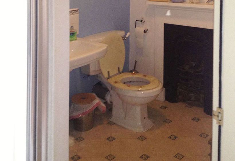 住宿加早餐  Farnham Rooms