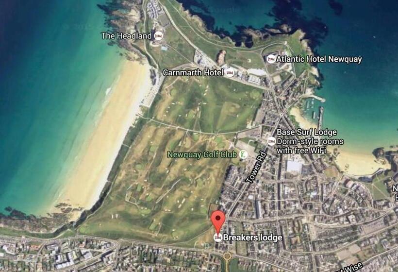 Общежитие Breakers Guest House